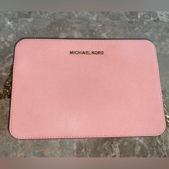 Michael Kors Pink Gold Crossbody Bag with Structured Design - Picture 2 of 4
